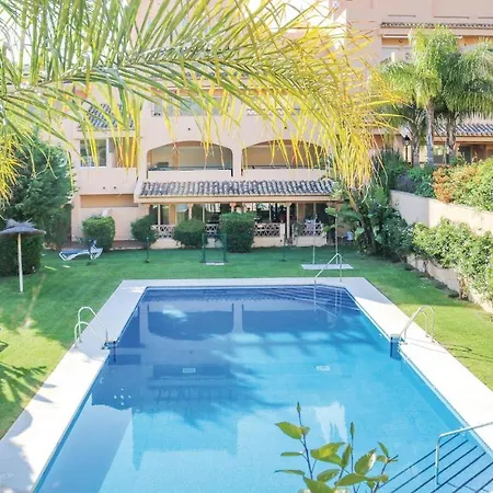 公寓 2 Bedroom Lovely In