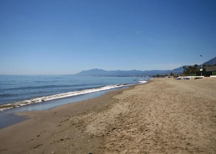 Cozy In With Wifi Apartamento Marbella