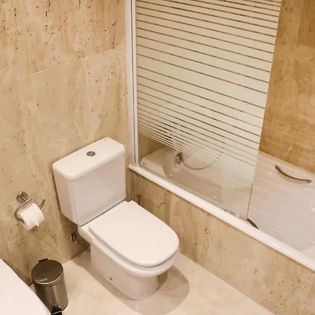 2 Bedroom Lovely In