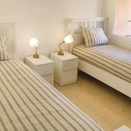 Gorgeous In With Wifi Appartement